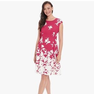 New London Times Women's Perfect Versatile Scuba Crepe Fit size 8.